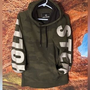 Hollister Print Logo Camo Hoodie Sweatshirt